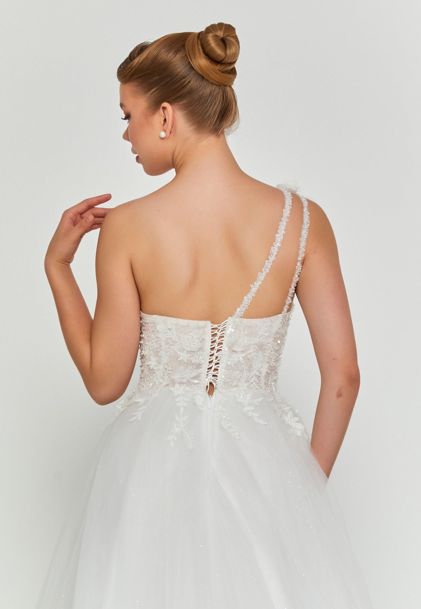 One Shoulder Maxi Tulle Regular Wedding Dress Unit Price: €210