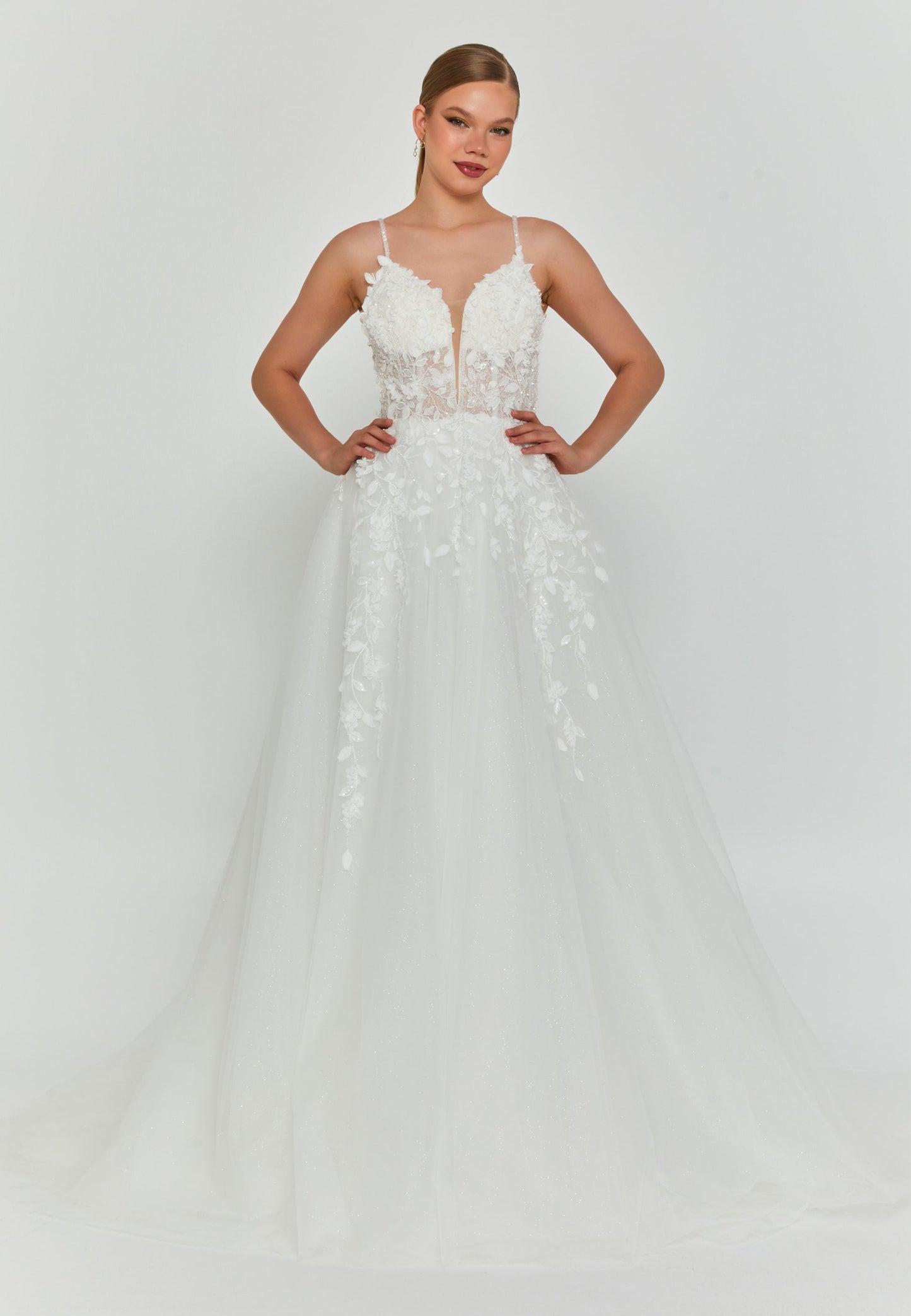 Sleeveless Maxi Tulle Regular Wedding Dress Unit Price: €240