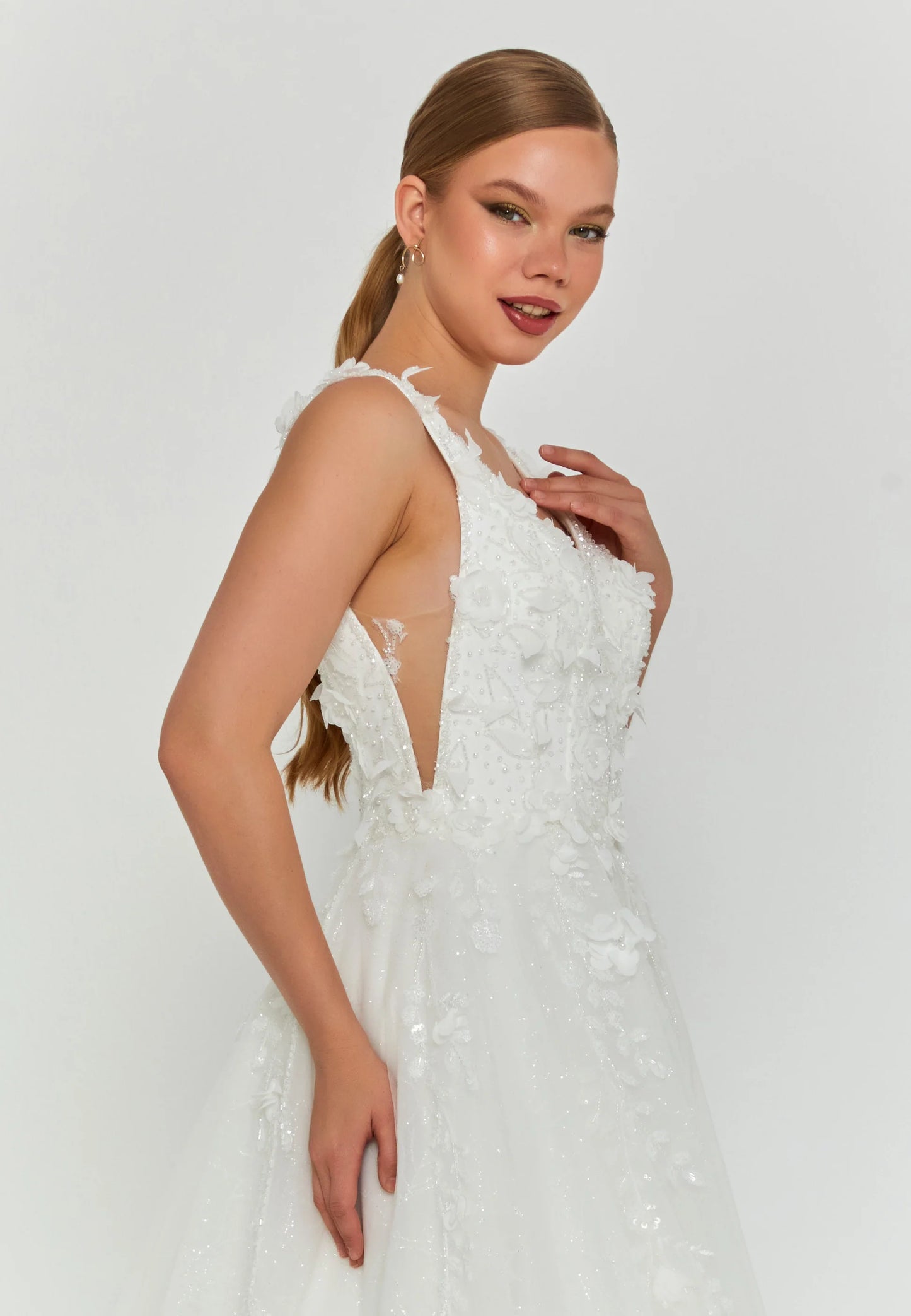 Sleeveless Maxi Tulle Regular Wedding Dress Unit Price: €270