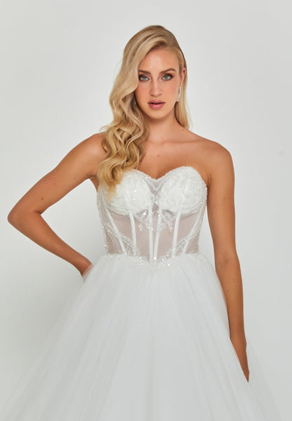Strapless Maxi Tulle Regular Wedding Dress Unit Price: €200
