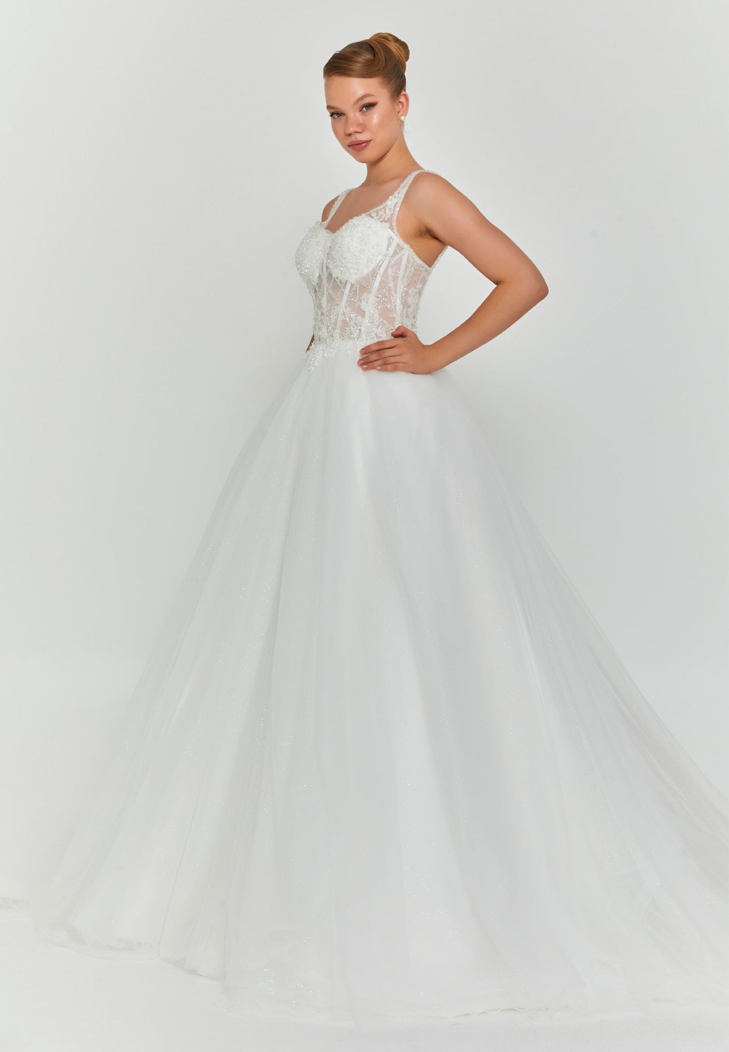 Sleeveless Maxi Tulle Regular Wedding Dress Unit Price: €200