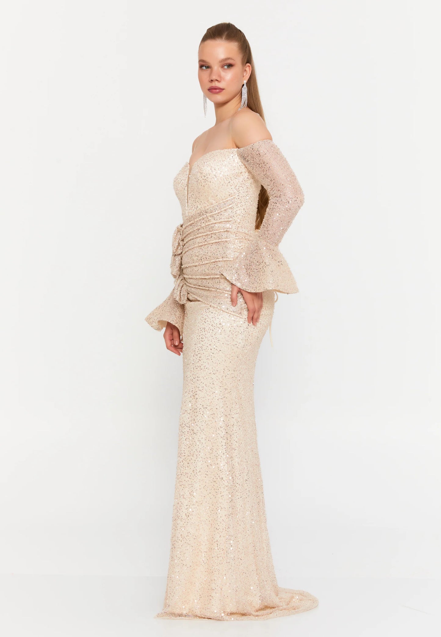 Off Shoulder Maxi Tulle Mermaid Regular Wedding Guest Dress Unit Price: €83