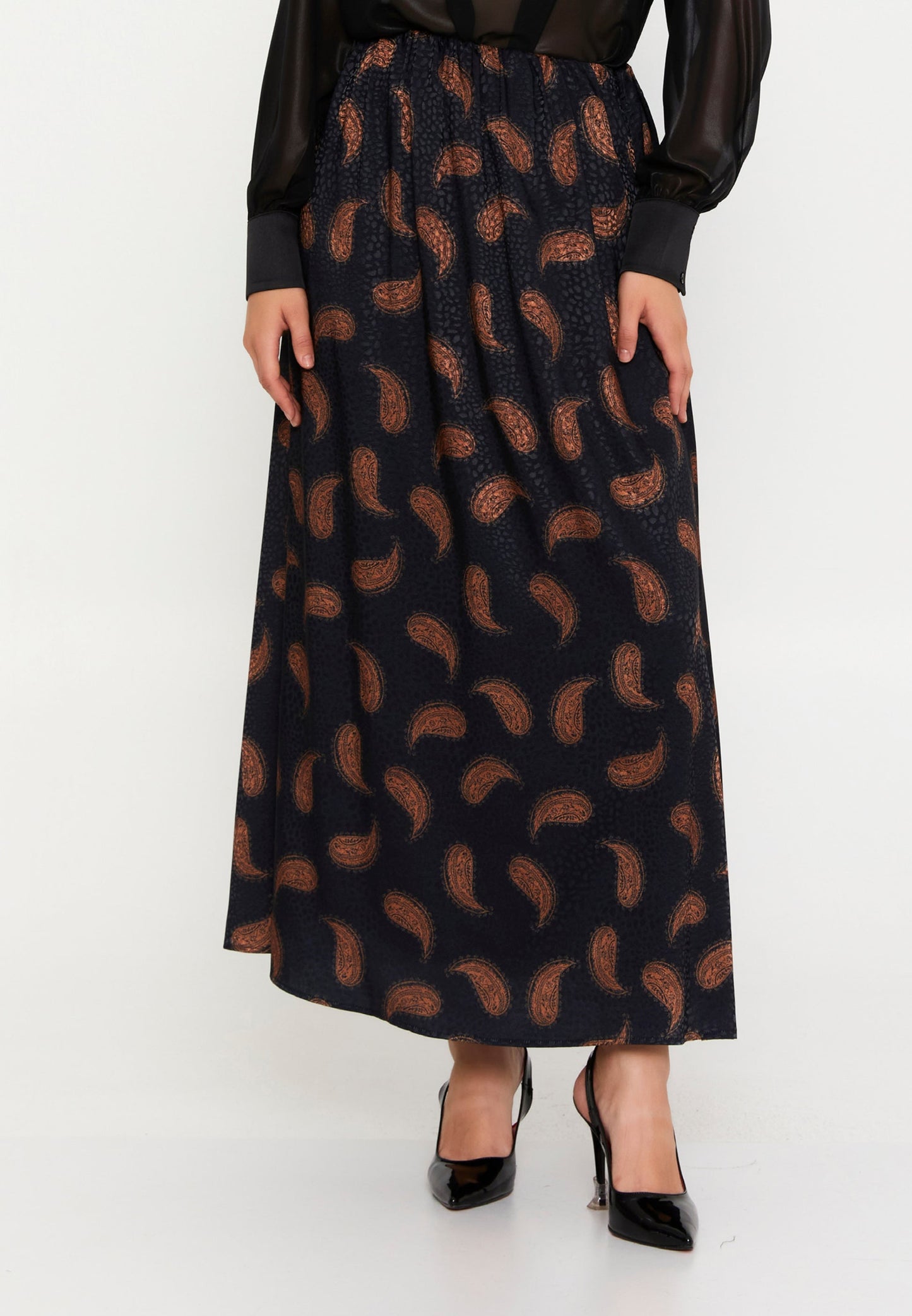 Maxi Patterned Regular Skirt Unit Price: €20