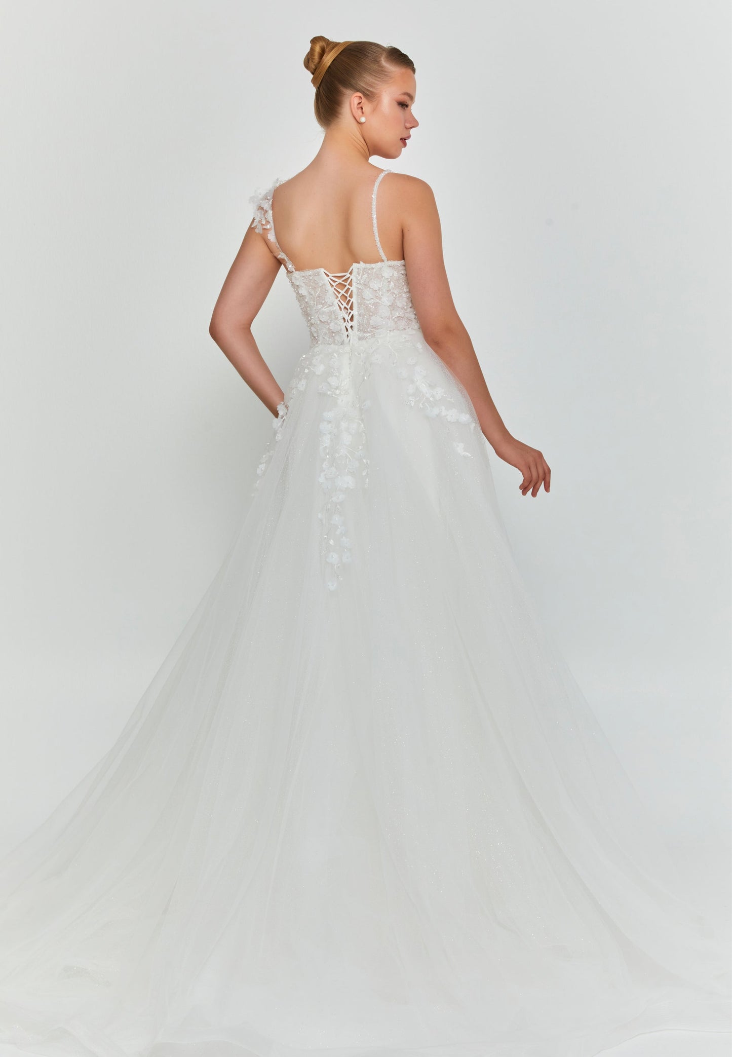 Sleeveless Maxi Tulle Regular Wedding Dress Unit Price: €390