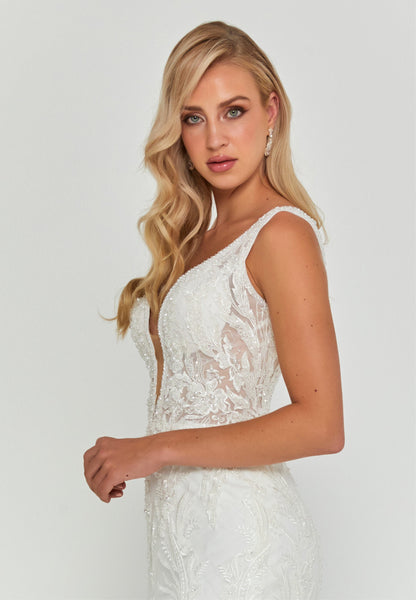 Sleeveless Maxi Tulle Regular Wedding Dress Unit Price: €350