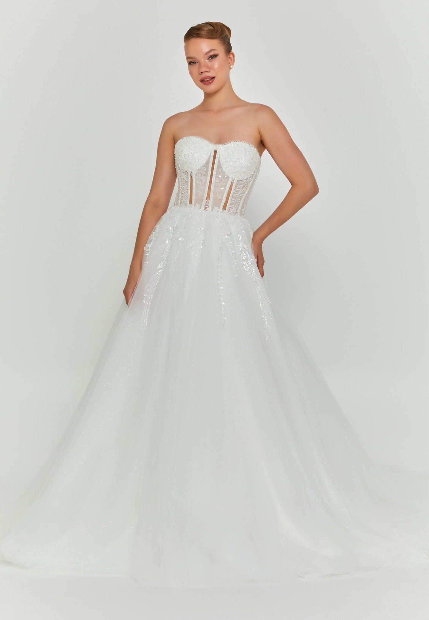 Strapless Maxi Tulle Regular Wedding Dress Unit Price: €200