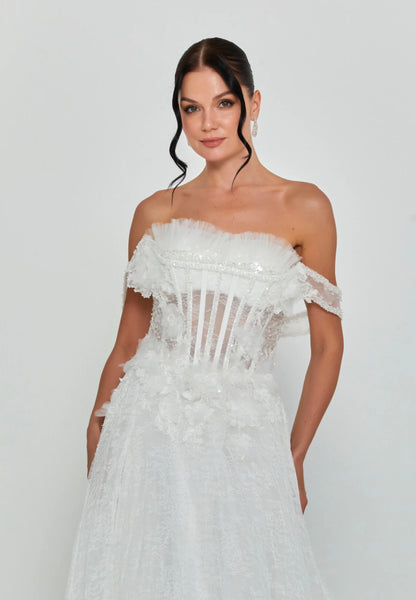 Off Shoulder Maxi Lace Regular Wedding Dress Unit Price: €210