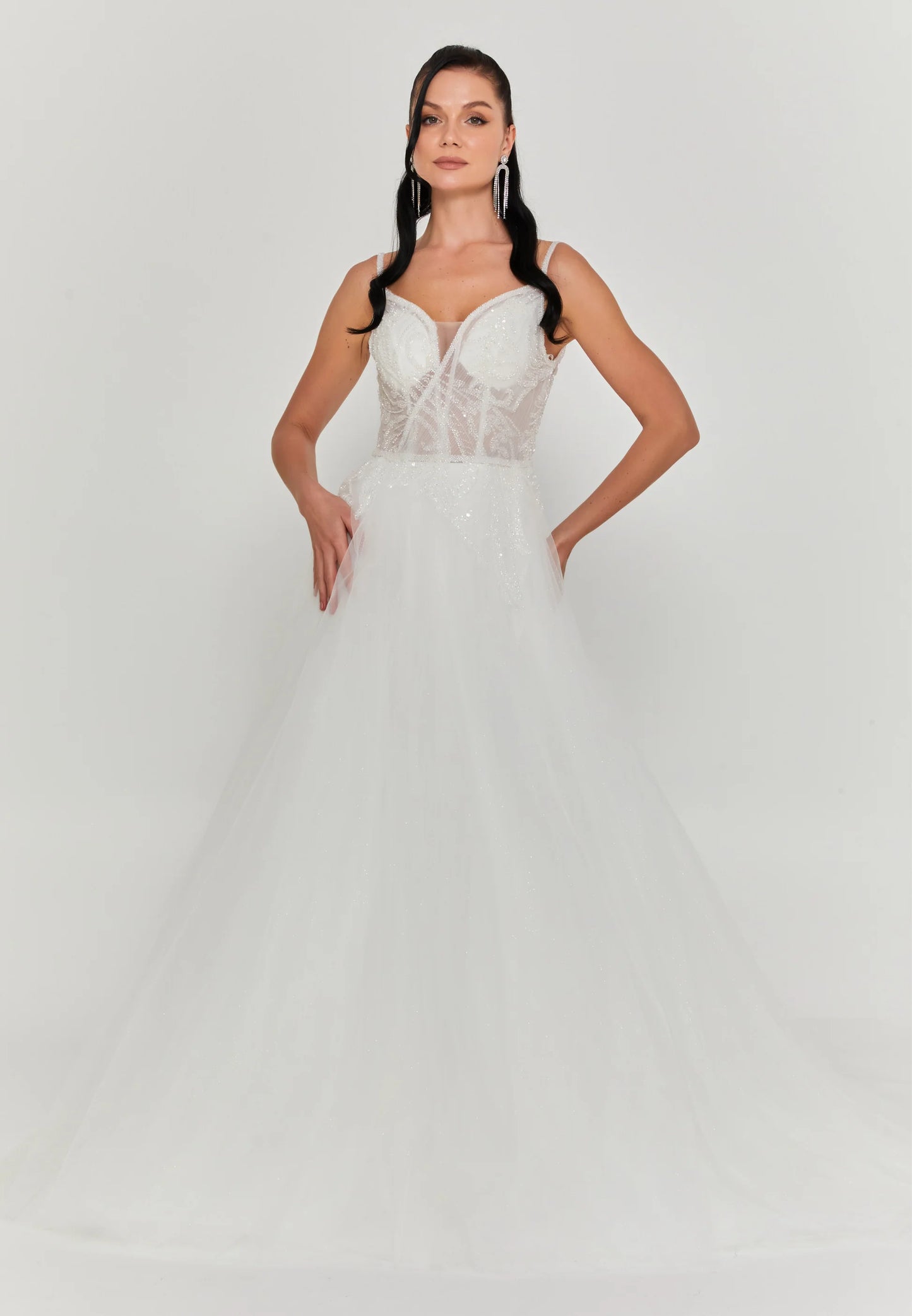 Sleeveless Maxi Tulle Regular Wedding Dress Unit Price: €290