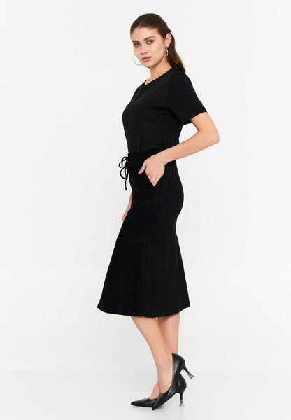 Midi Solid Color Regular Skirt Unit Price: €21