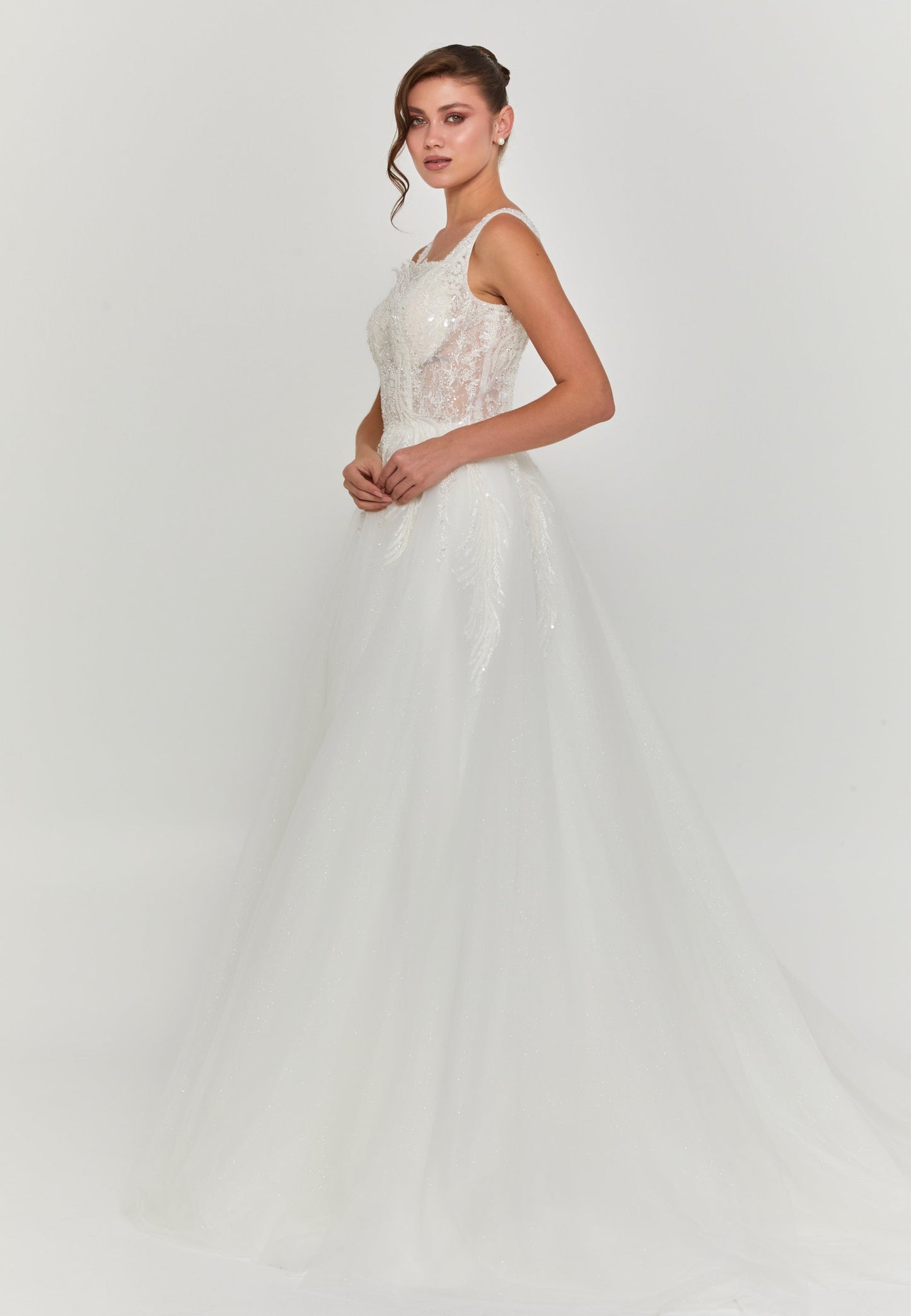 Sleeveless Maxi Tulle Regular Wedding Dress Unit Price: €240