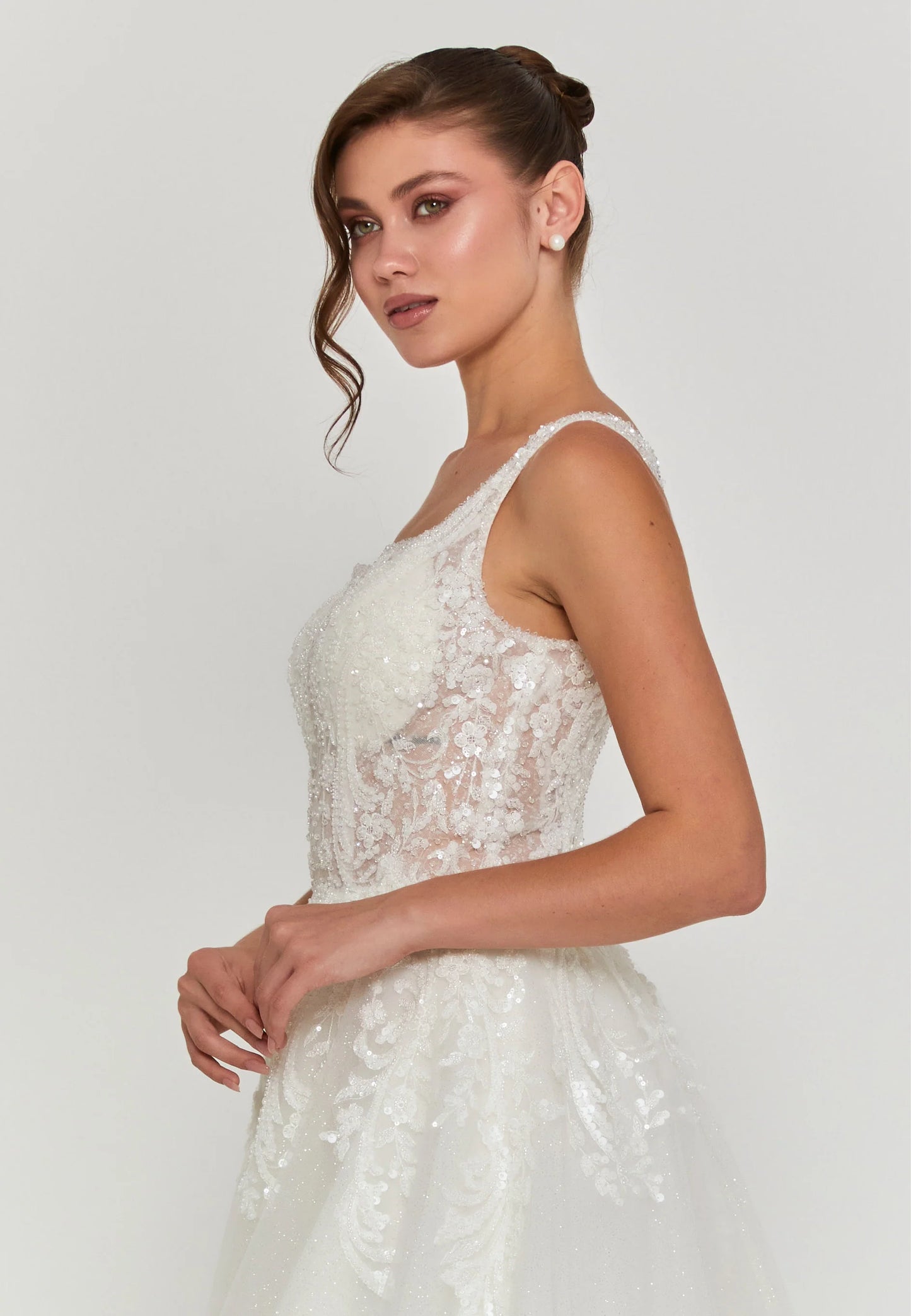 Sleeveless Maxi Tulle Regular Wedding Dress Unit Price: €240