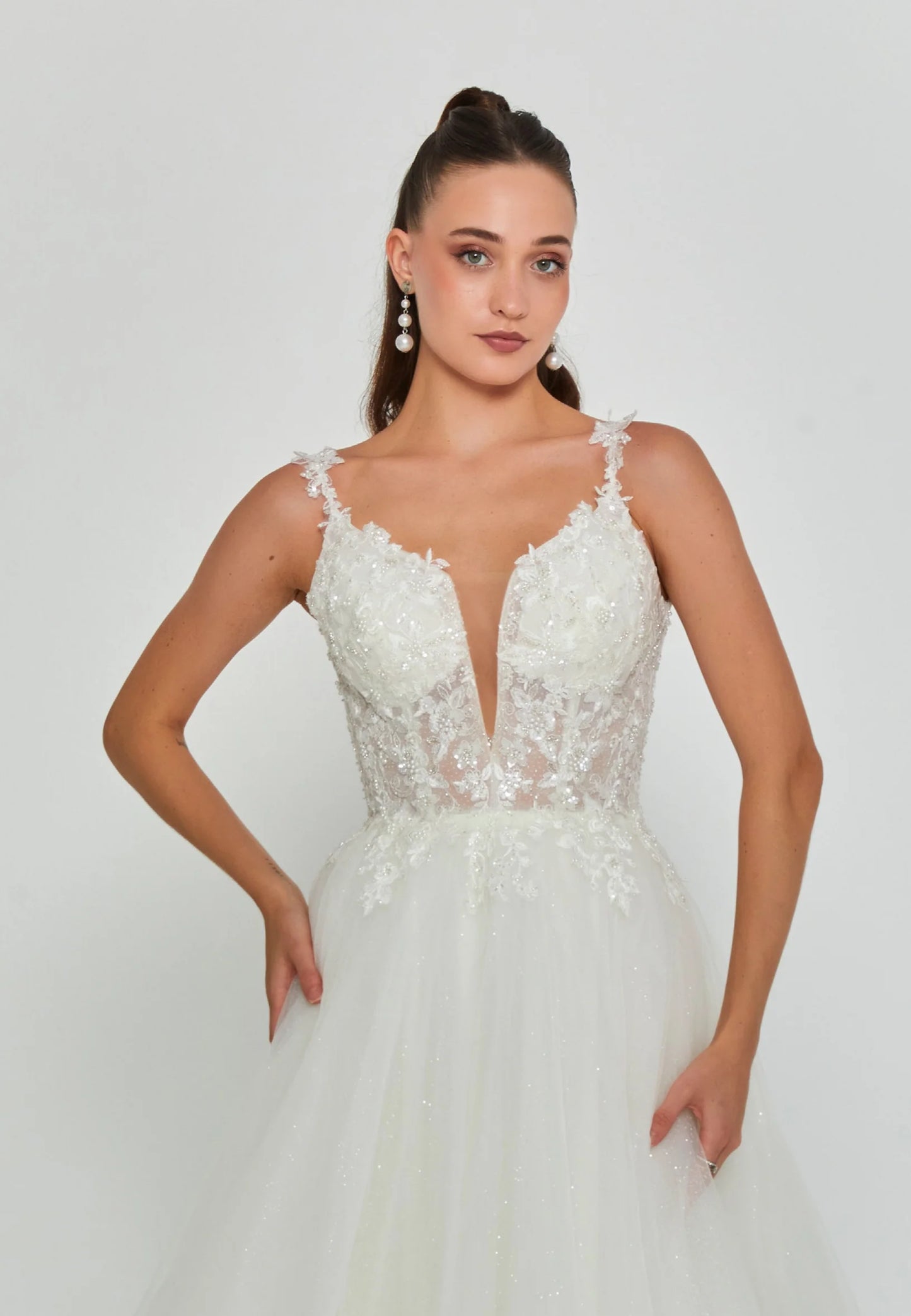 Sleeveless Maxi Tulle Regular Wedding Dress Unit Price: €290