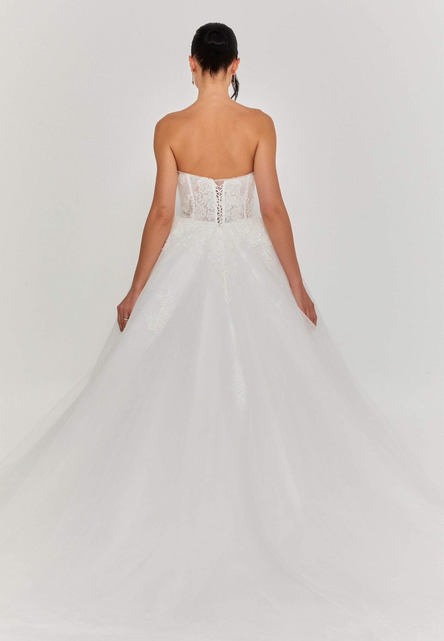 Strapless Maxi Tulle Regular Wedding Dress Unit Price: €195