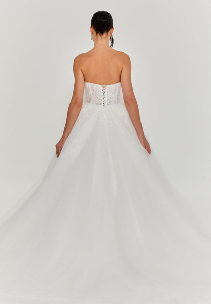 Strapless Maxi Tulle Regular Wedding Dress Unit Price: €195