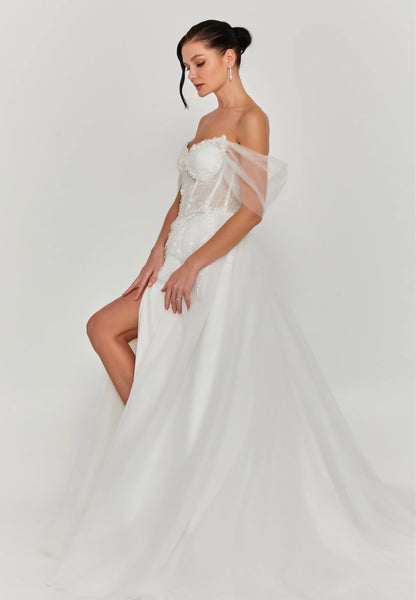 Off Shoulder Maxi Tulle Regular Wedding Dress Unit Price: €200