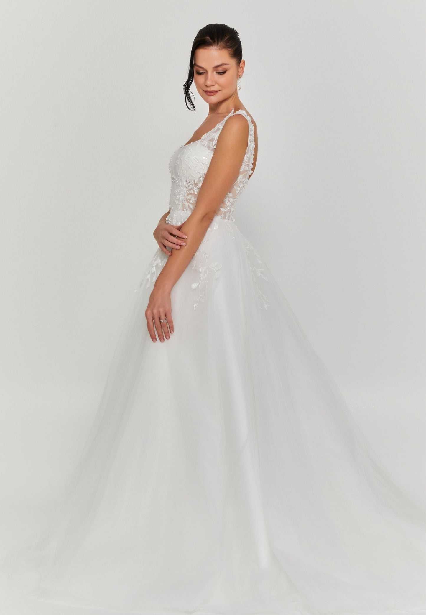 Sleeveless Maxi Tulle Regular Wedding Dress Unit Price: €335