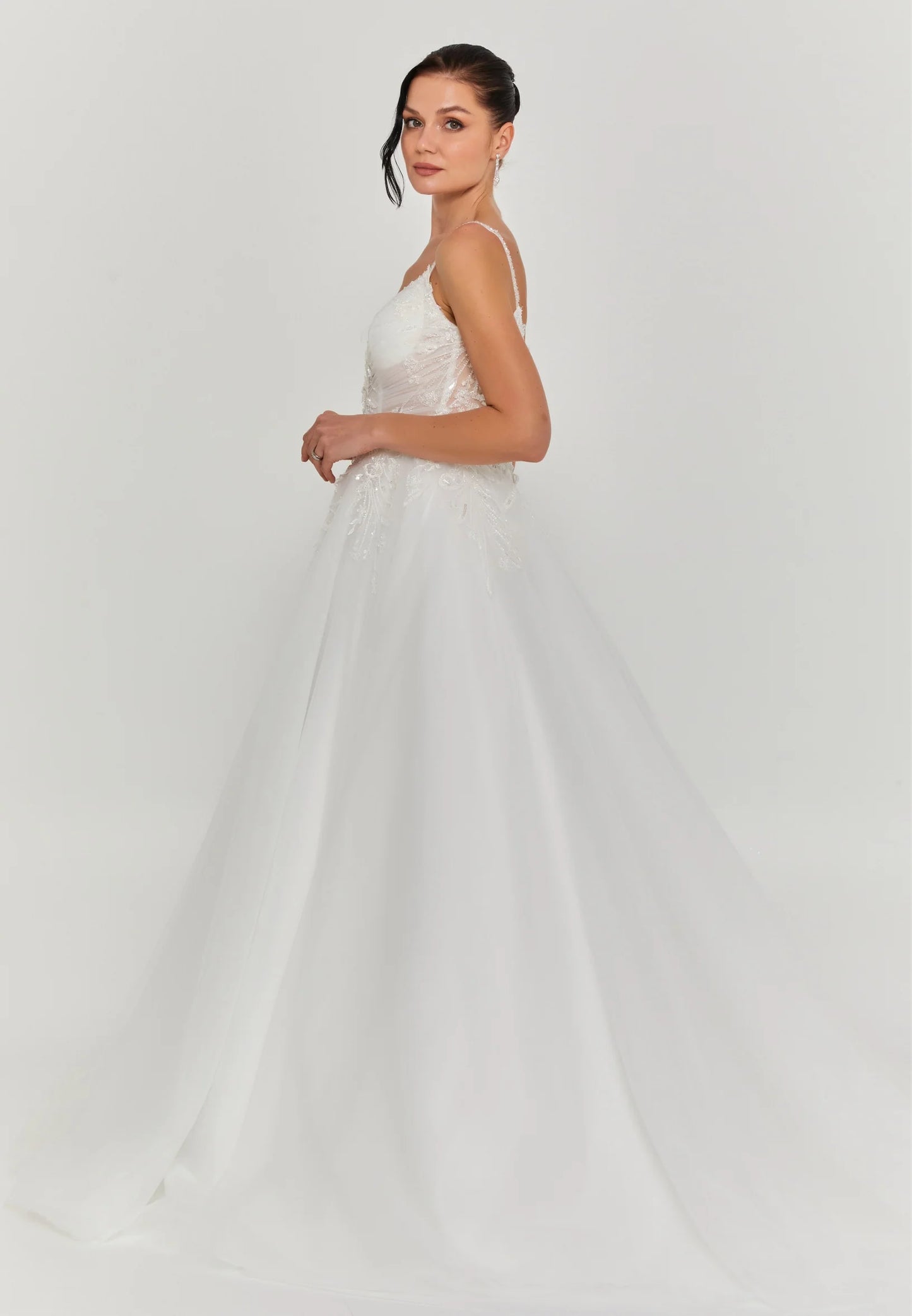 Sleeveless Maxi Tulle Regular Wedding Dress Unit Price: €340