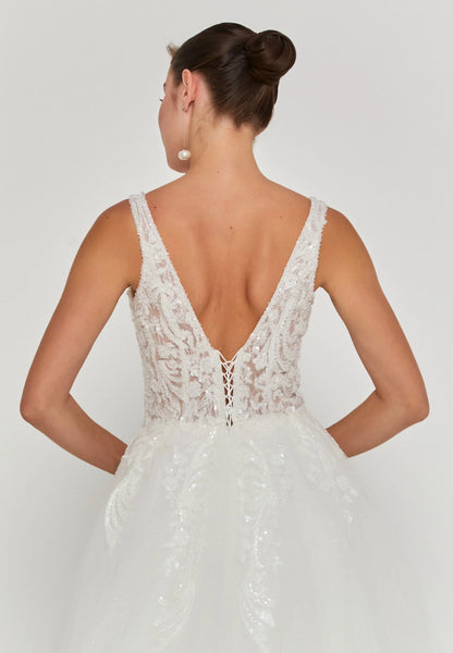 Sleeveless Maxi Tulle Regular Wedding Dress Unit Price: €240