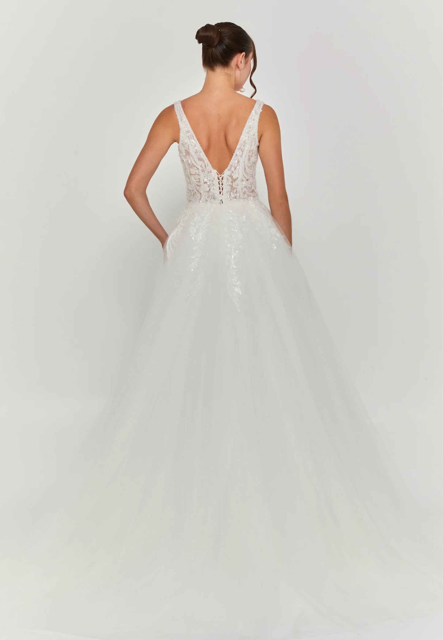 Sleeveless Maxi Tulle Regular Wedding Dress Unit Price: €240
