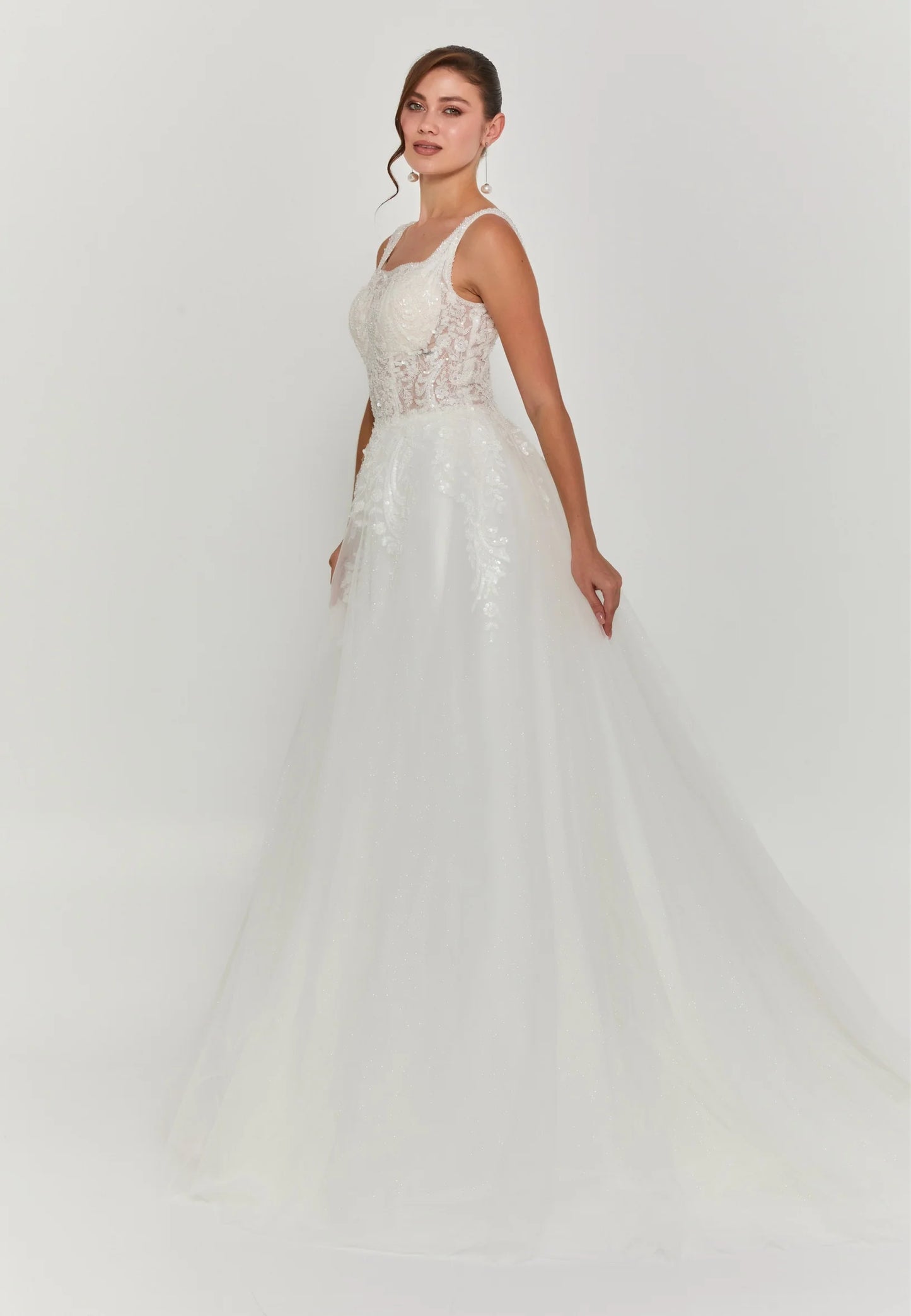 Sleeveless Maxi Tulle Regular Wedding Dress Unit Price: €240