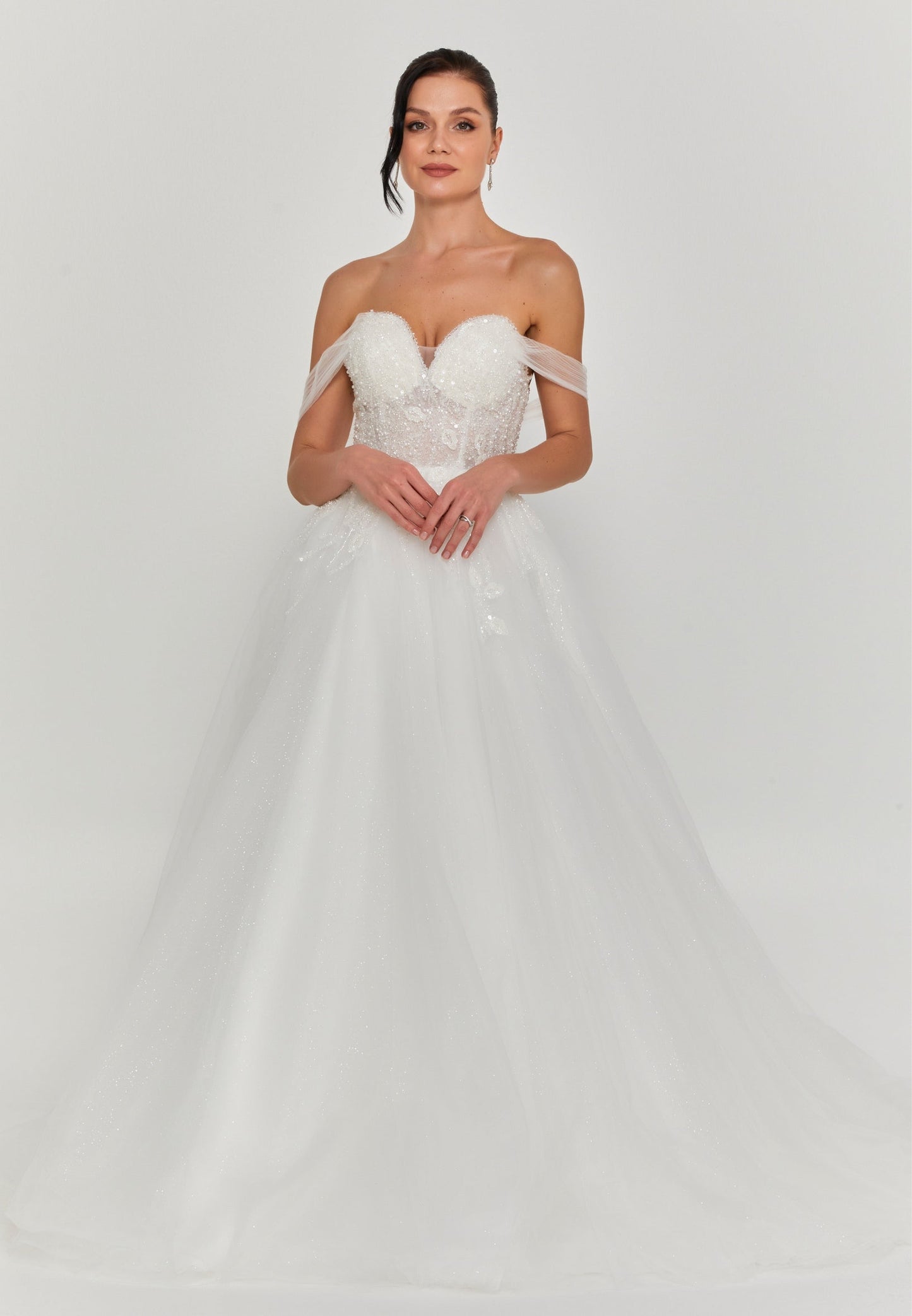 Off Shoulder Maxi Tulle Regular Wedding Dress Unit Price: €200