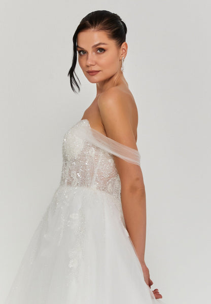 Off Shoulder Maxi Tulle Regular Wedding Dress Unit Price: €200