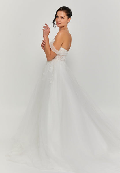 Off Shoulder Maxi Tulle Regular Wedding Dress Unit Price: €200