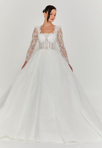 Long Sleeve Maxi Tulle Regular Wedding Dress Unit Price: €455