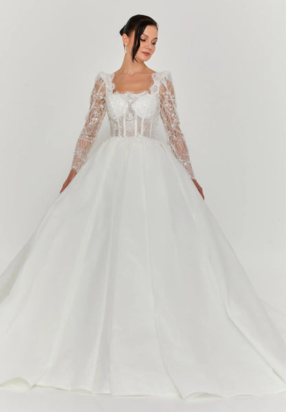 Long Sleeve Maxi Tulle Regular Wedding Dress Unit Price: €460