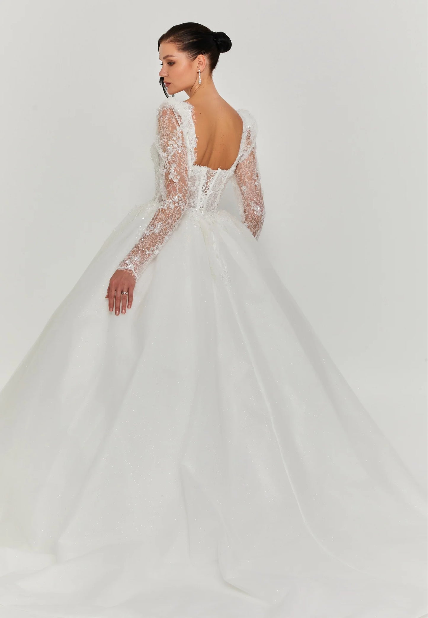 Long Sleeve Maxi Tulle Regular Wedding Dress Unit Price: €460