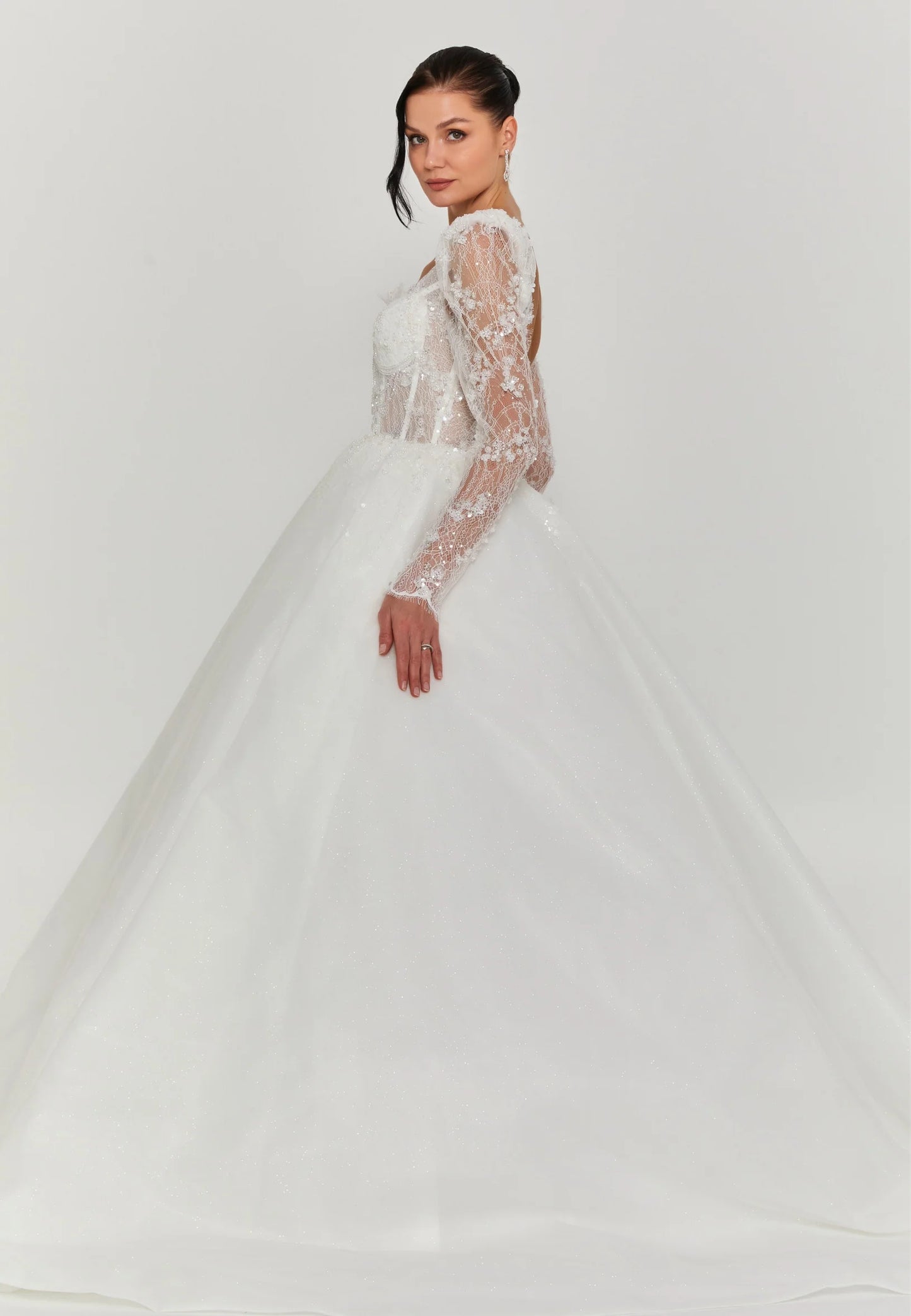 Long Sleeve Maxi Tulle Regular Wedding Dress Unit Price: €460