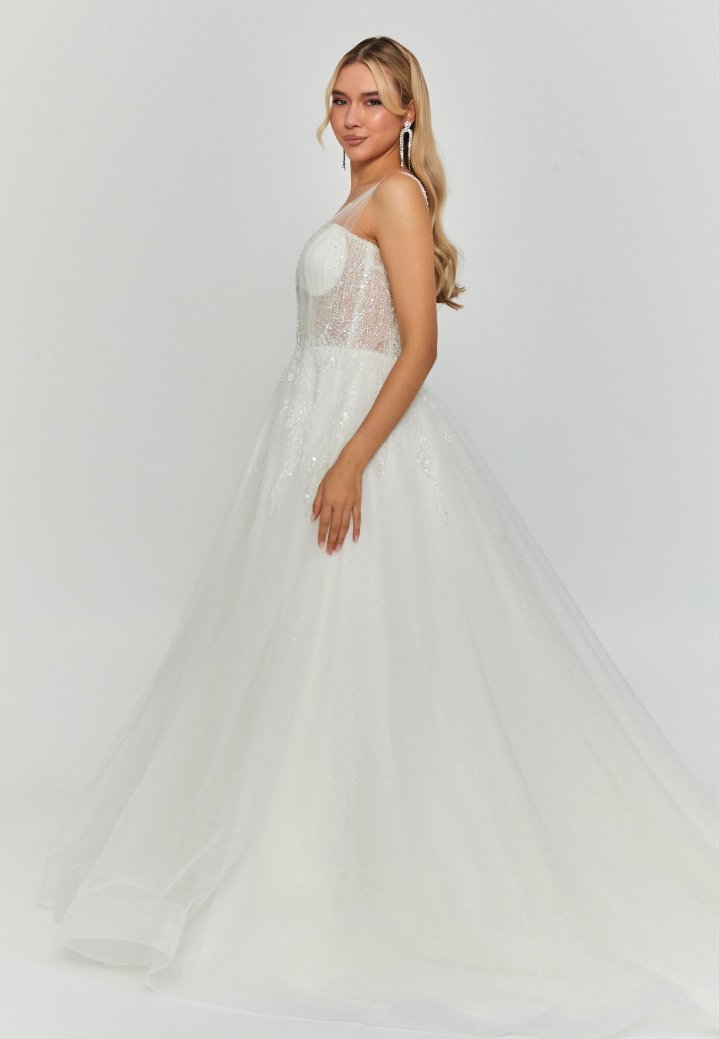 Sleeveless Maxi Tulle Regular Wedding Dress Unit Price: €220