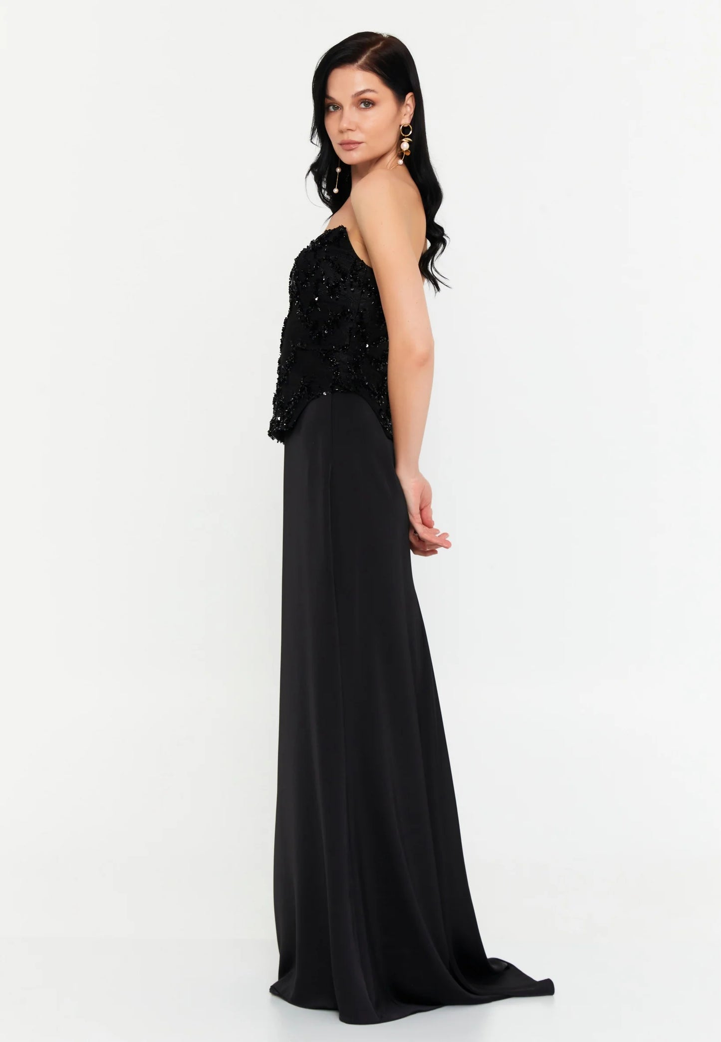 Strapless Satin Lacy Regular Two-Piece Outfit Unit Price: €70