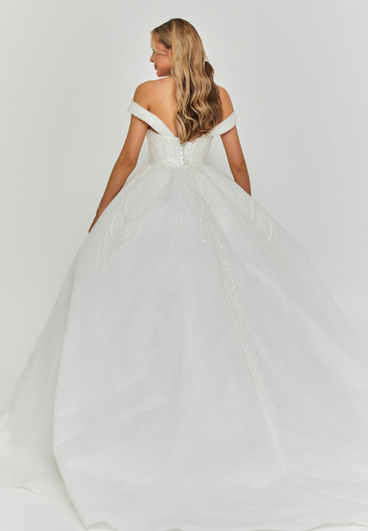 Off Shoulder Maxi Tulle Regular Wedding Dress Unit Price: €455