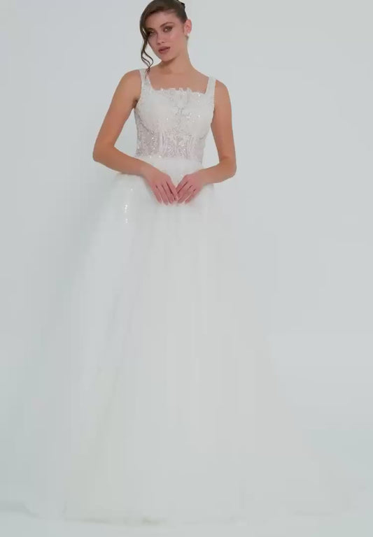 Sleeveless Maxi Tulle Regular Wedding Dress Unit Price: €240