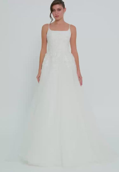 Sleeveless Maxi Tulle Regular Wedding Dress Unit Price: €240
